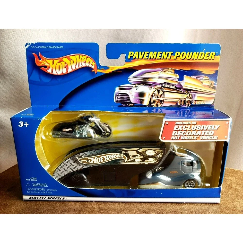 Hot Wheels PAVEMENT POUNDERS CABOVER TRUCK & SCHORCHIN' SCOOTER #47039 Groupe 13